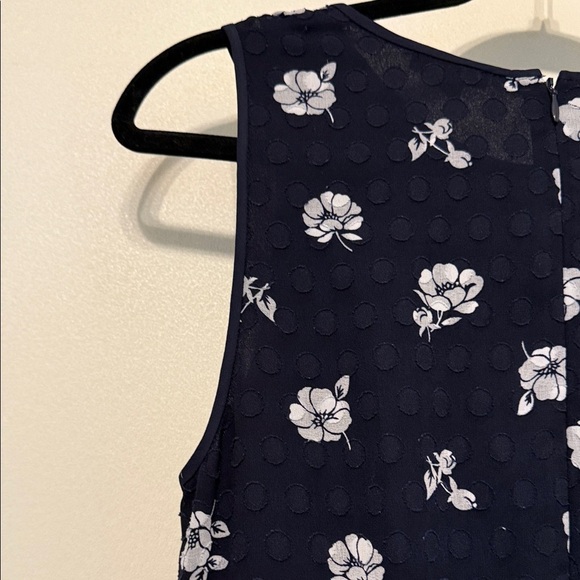 Ann Taylor A Line Sleeveless Midi Dress Size 4 Navy and White Floral - Picture 11 of 13